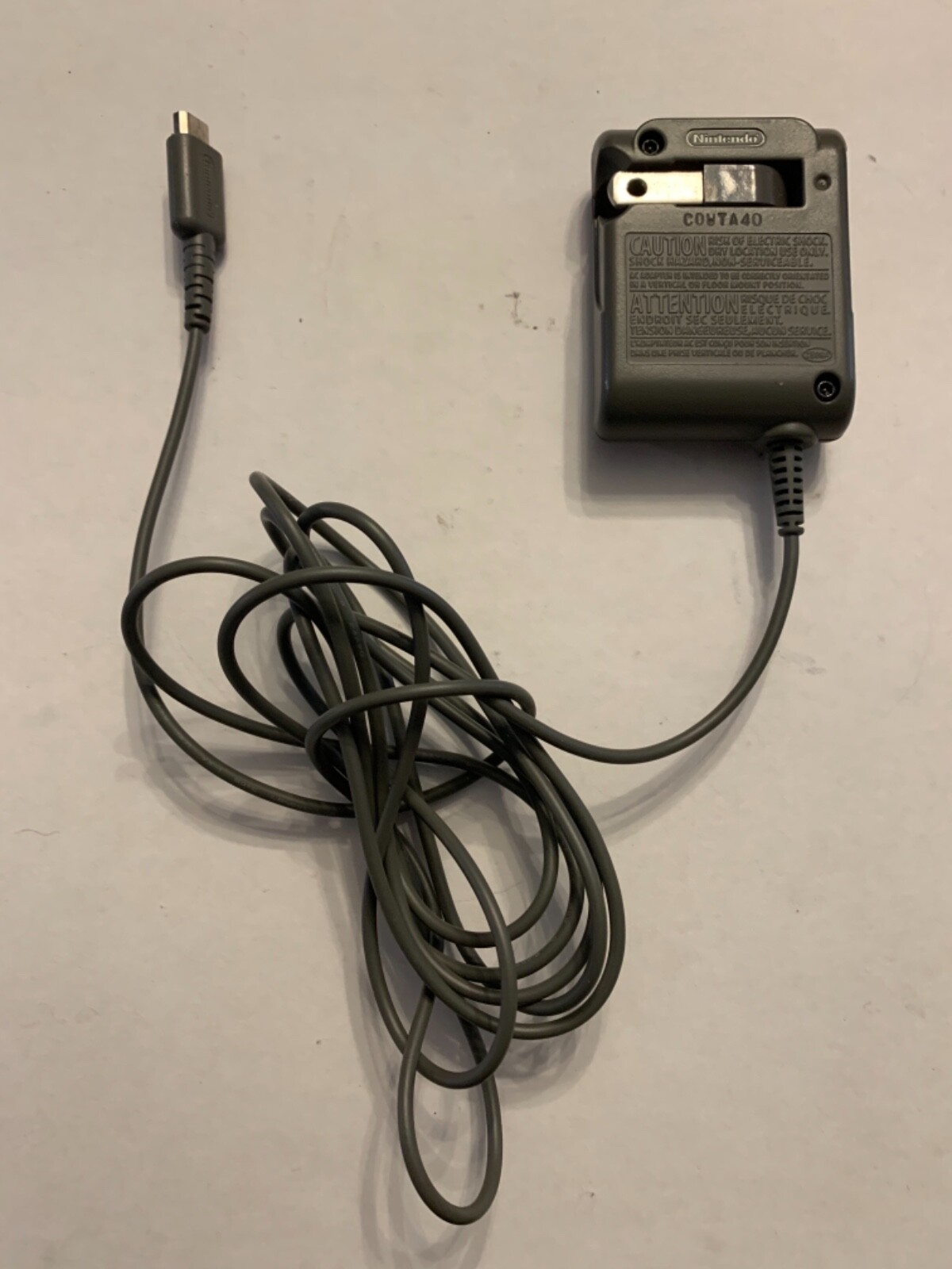 任天堂DSLite、USG-001、アダプターUSG-002動作品の出品です。 NEW Official AC Adapter Charger Wall Plug Nintendo DS Lite