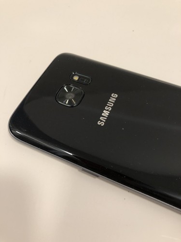 Samsung Galaxy S7 - Dummy Phone - Non-working - Display - Toy - Demo - Android