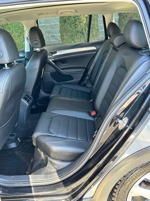 image 20 of interior