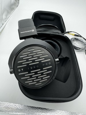 Beyerdynamic DT 1990 Pro Headphones New - Open Box