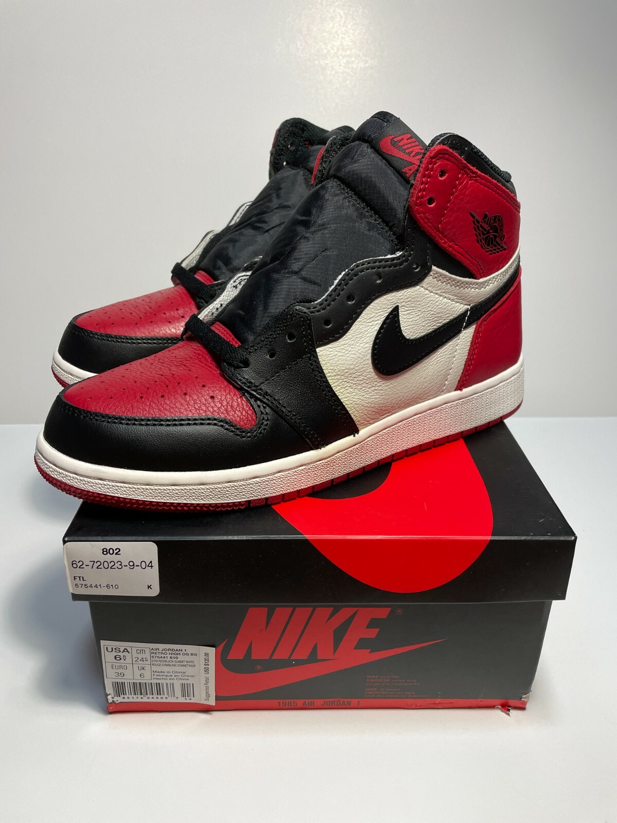 【箱付き】NIKE AIR JORDAN 1 HIGH OG BRED TOE\