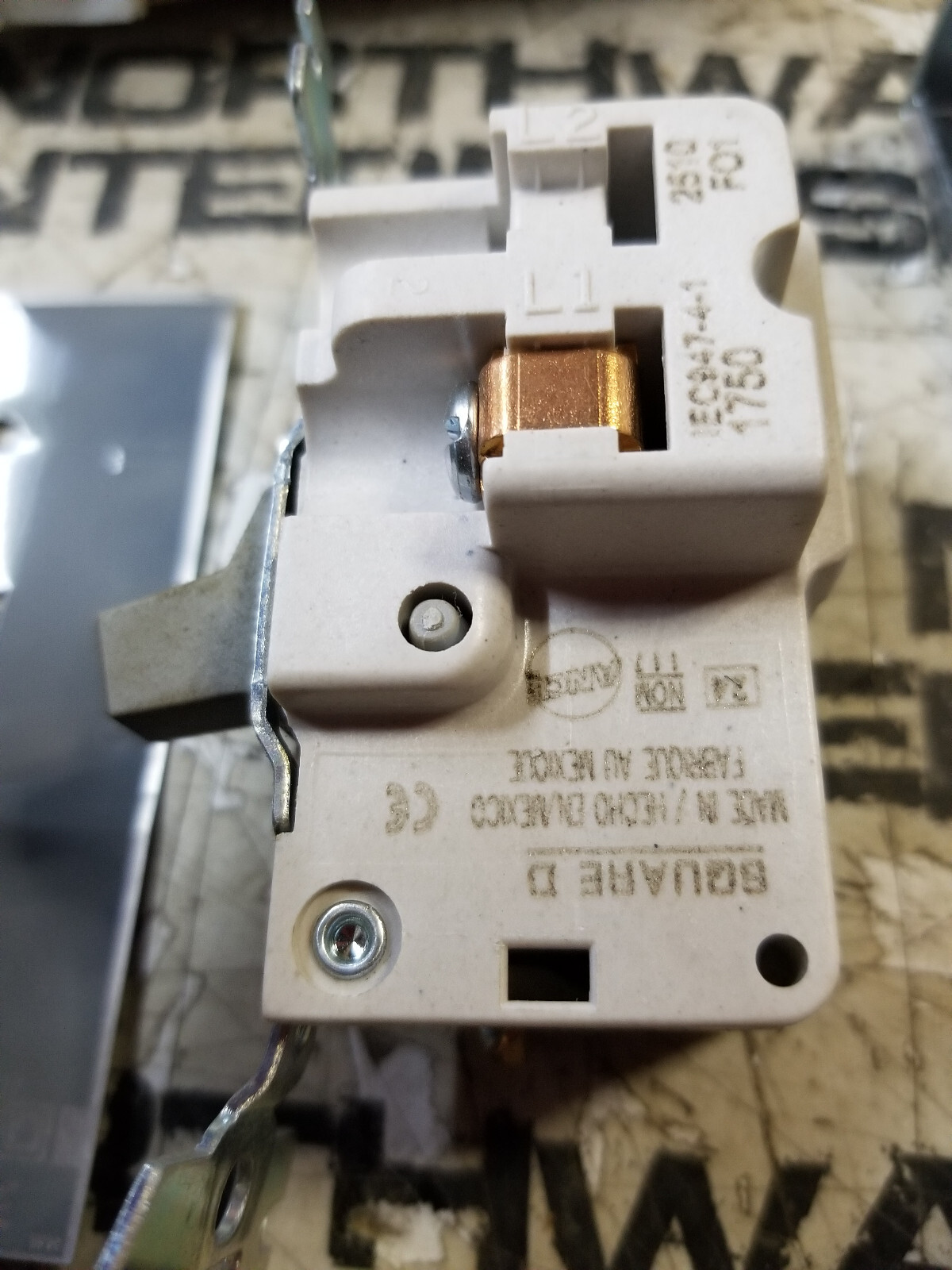 2510FG1 - Square D - Motor Starter 16 Amp - 1 Pole - 14 V - Picture 2 of 6