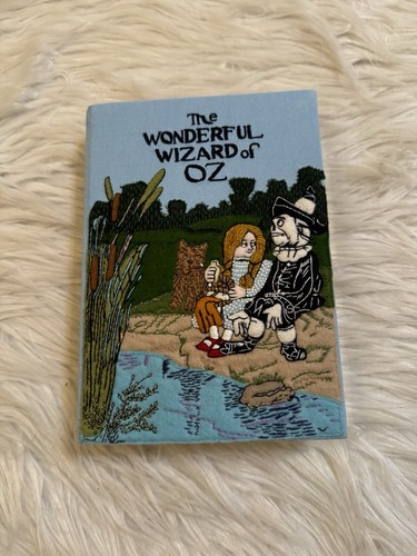 【Le Truyen】BOX Olympia Le-Tan The Wonderful Wizard Of Oz & Friends Clutch