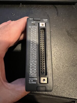 Direct Logic 205 Automation Direct D2-32TD2 Output Module plc direct
