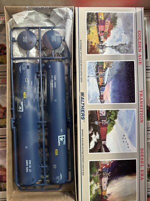 WALTHERS HO-SCALE 65  TXPX TANK CAR KIT #932-5253 BRAND NEW!!!
