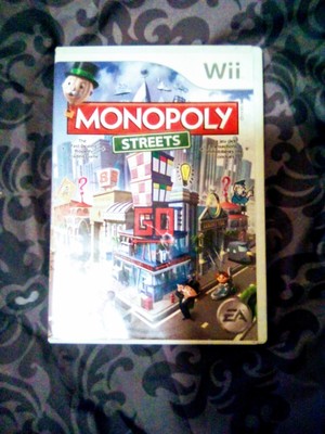 Monopoly Streets Nintendo Wii 2010 Game Manual & Case EA Rated E
