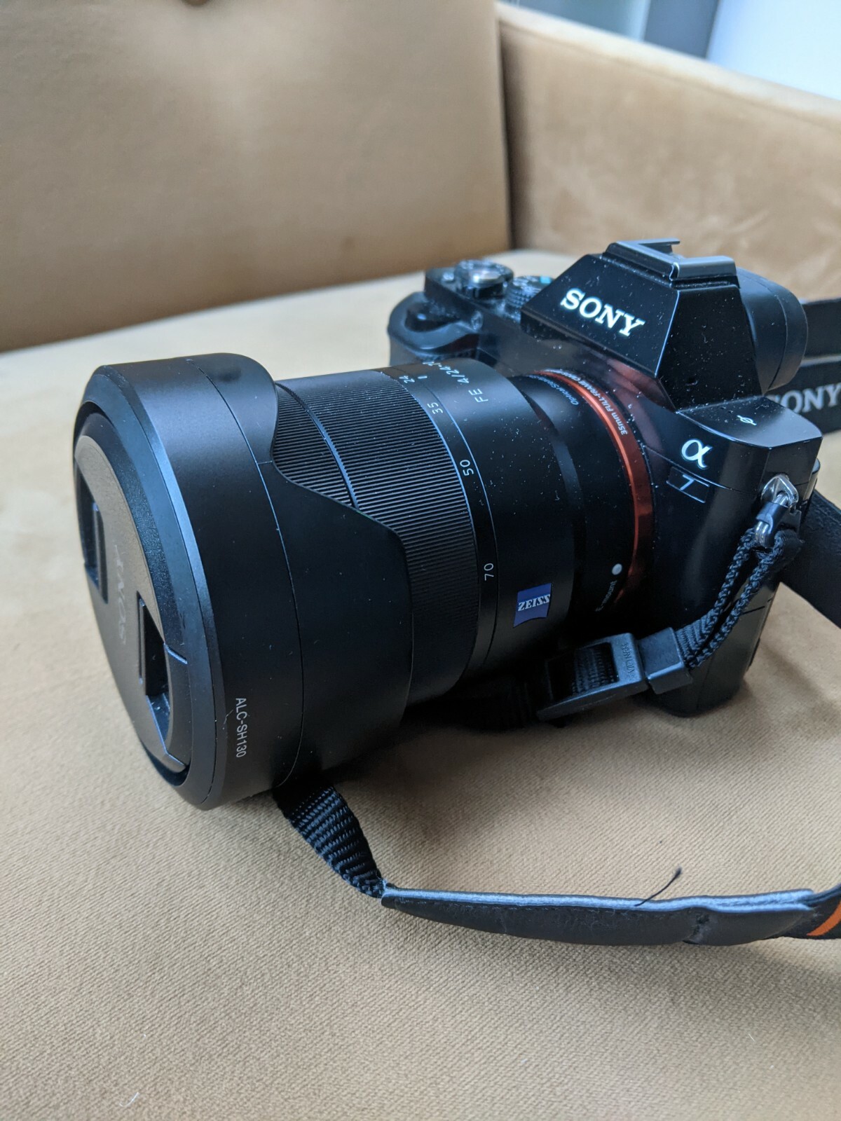 SONY α7 Amazon.com : Sony Alpha a7 IV Full Frame Mirrorless