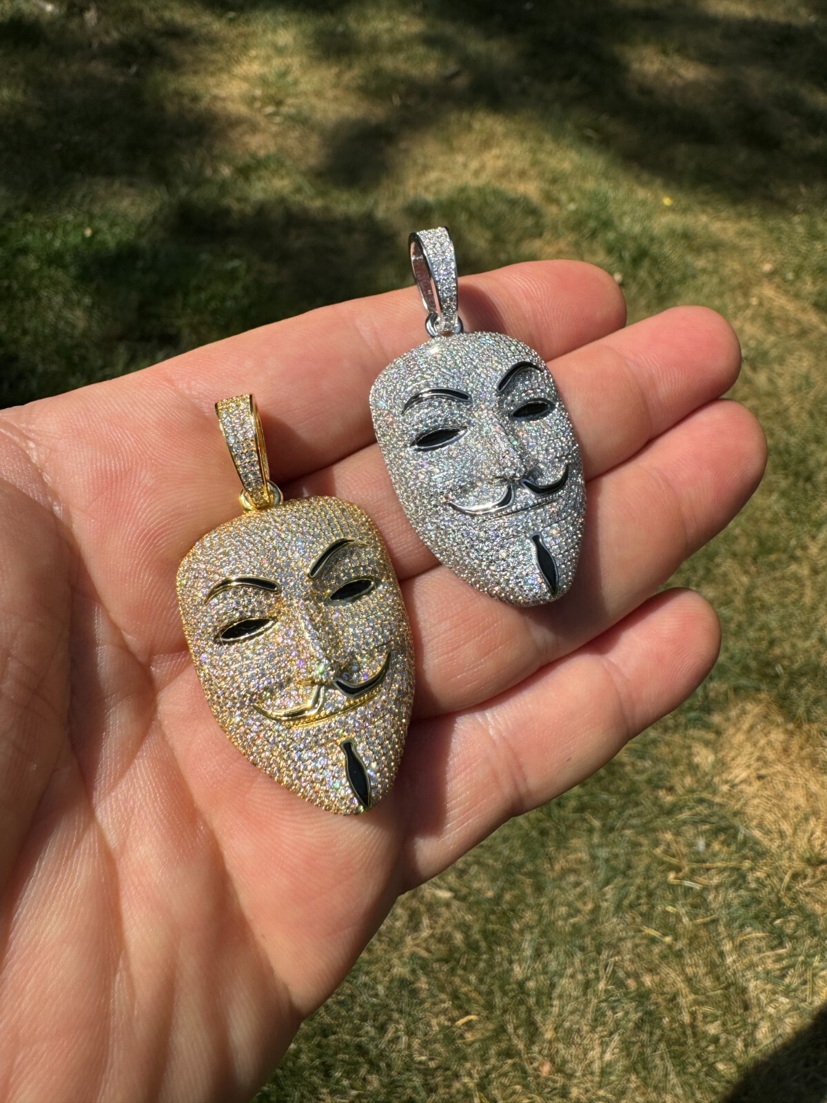 Pre-owned Hip Hop Real Moissanite V For Vendetta Mask Iced Anonymous Pendant Necklace 925 Silver In White