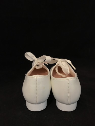 CAPEZIO Womens White Mary Janes Tap Dance Shoes Size 1.5 W Dance Makers Inc New