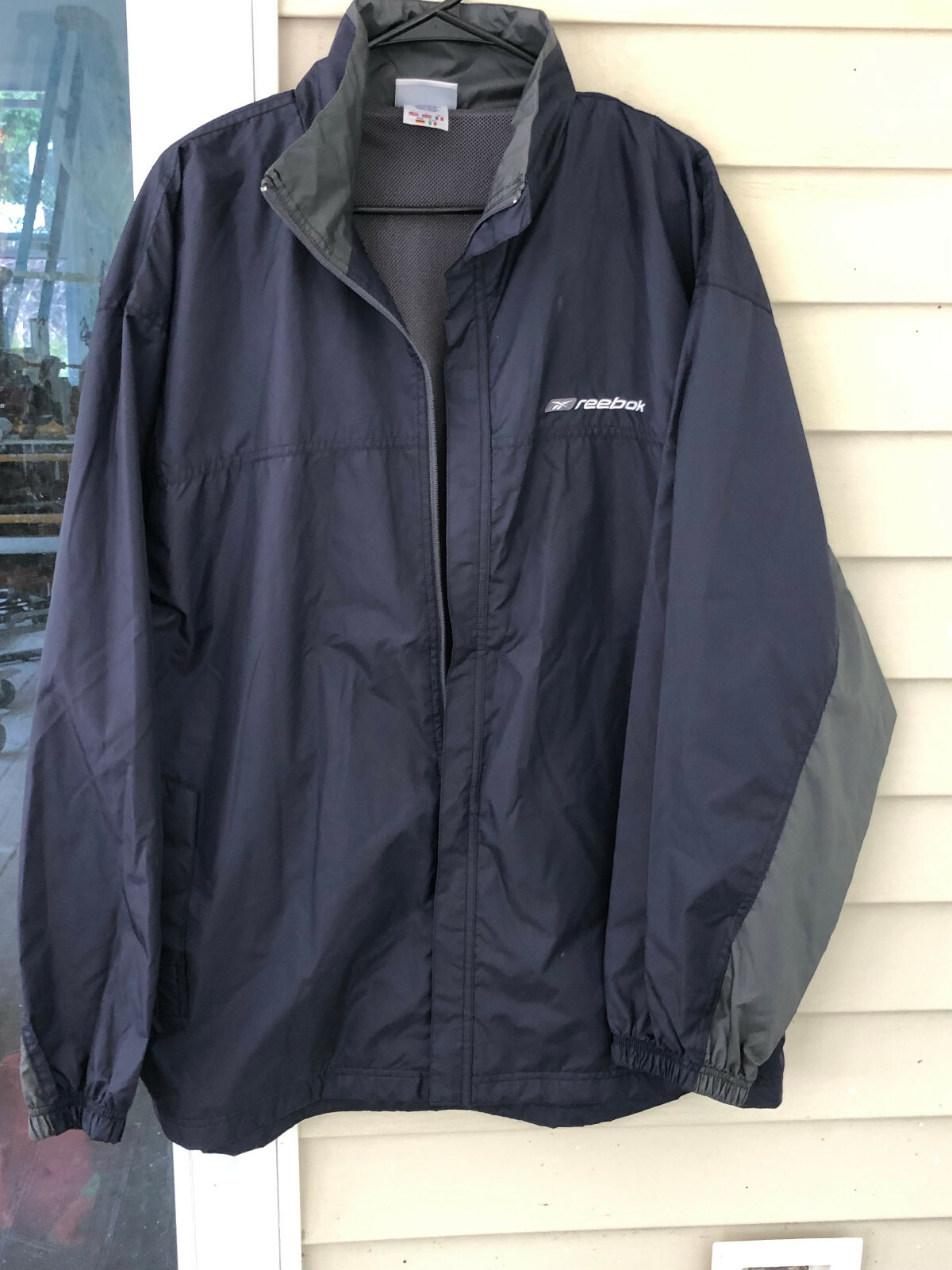 Reebok Jacket Mens Lined Windbreaker Zip Up Blue Gray Jacket Reebok Jacket Mens Lined Windbreaker Zip Up Blue Gray Jacket