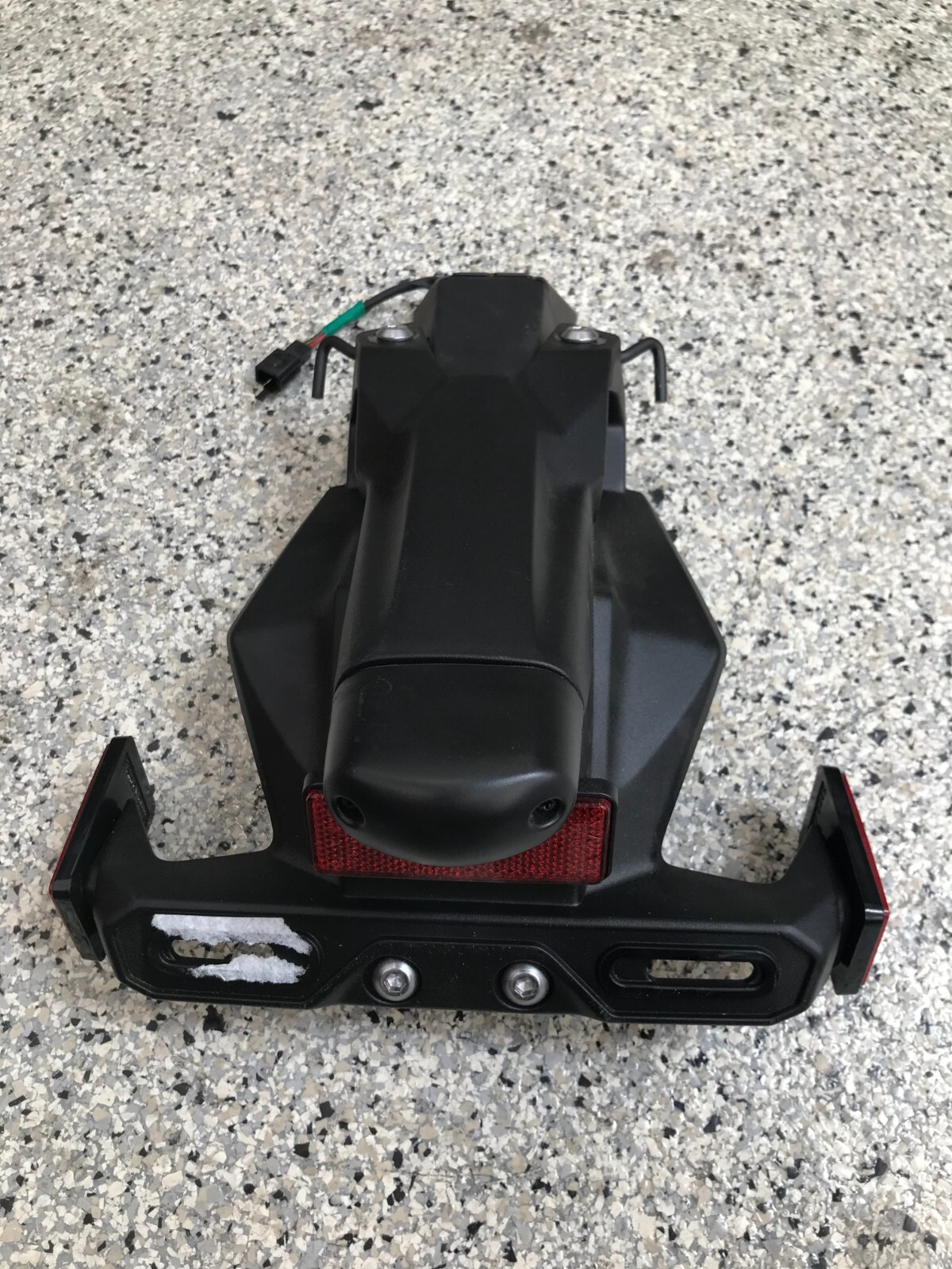 Kawasaki 400 Ninja Rear Fender OE Item 2018-22 P/N 35019 Kawasaki 400 Ninja Rear Fender OE Item 2018-22 P/N 35019