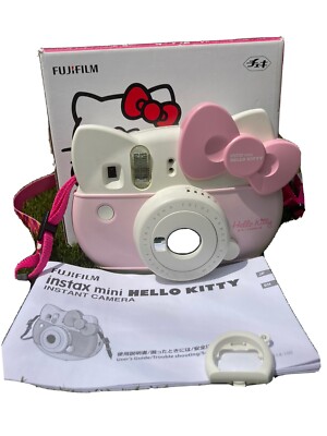 Fujifilm Instax Mini Hello Kitty Instant Film Camera - Pink Fujifilm Instax Mini Hello Kitty Instant Film Camera - Pink