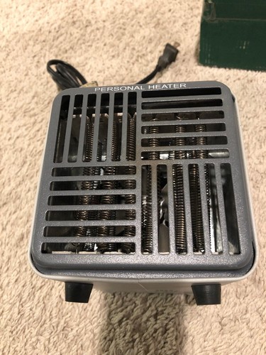 Howard Berger Co 1500 Watt Personal Heater  CZ707