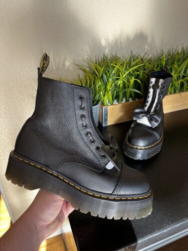 Dr Martens X Lazy Oaf Sinclair Lo Black White Bow Tie Dr Martens X Lazy Oaf Sinclair Lo Black White Bow Tie
