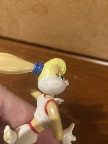 3&rdquo; Space Jame Lola Bunny Figure