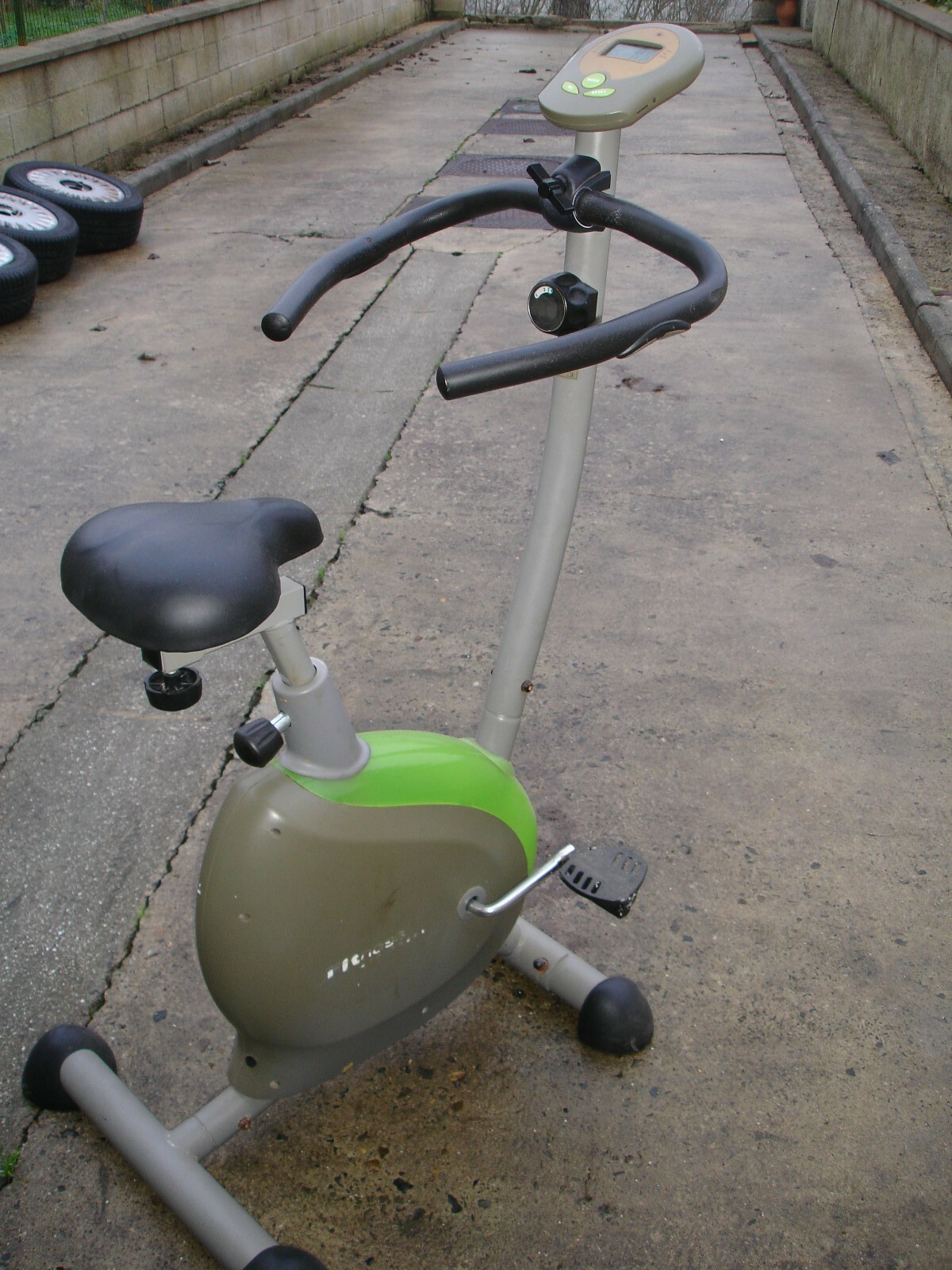 Velo appartement fitness attitudes sale