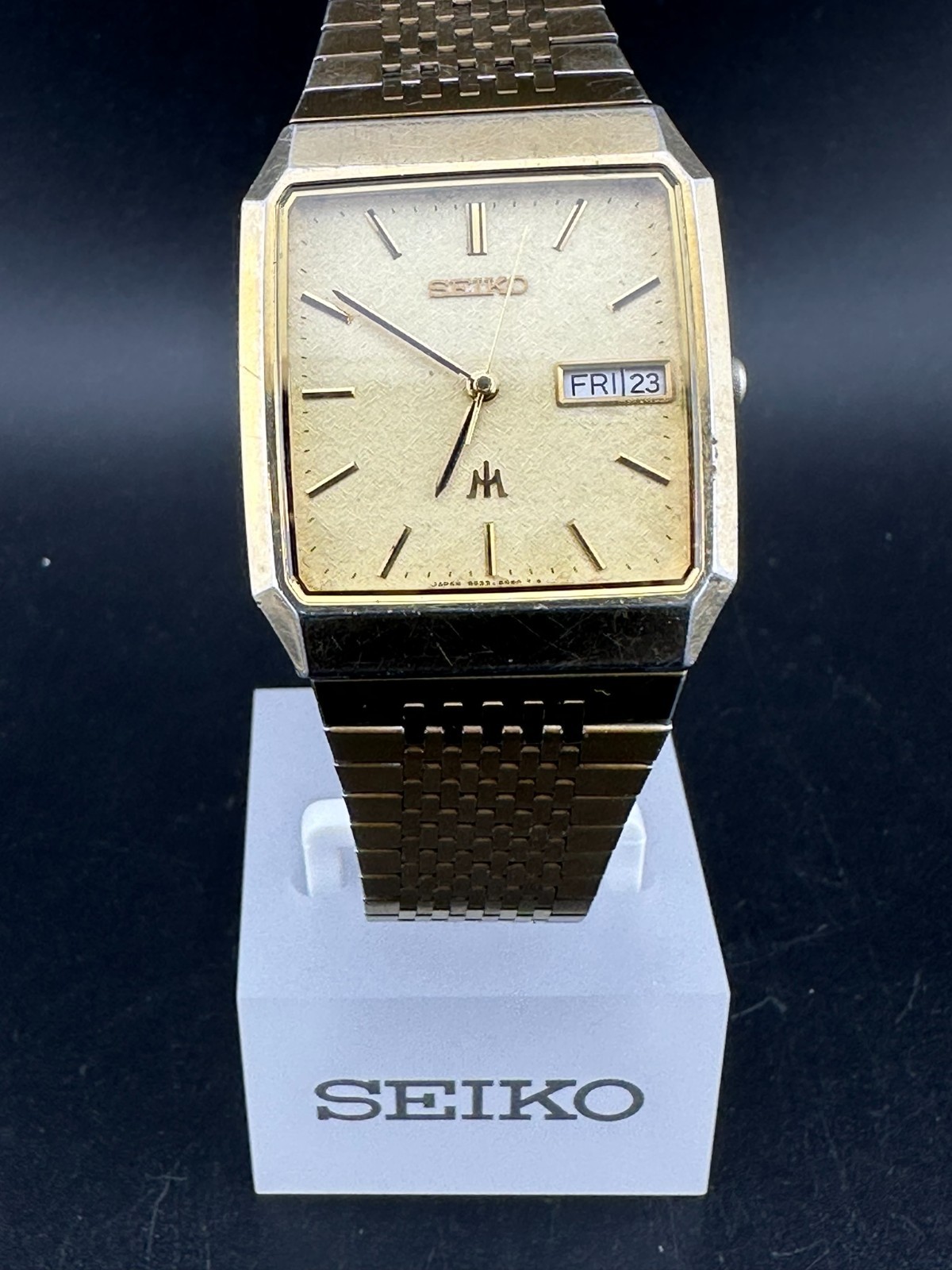 SEIKO MAJESTA マジェスタ 年差クォーツ 9533 ゴールド 腕時計 SEIKO MAJESTA マジェスタ 年差クォーツ 9533 ゴールド 腕時計