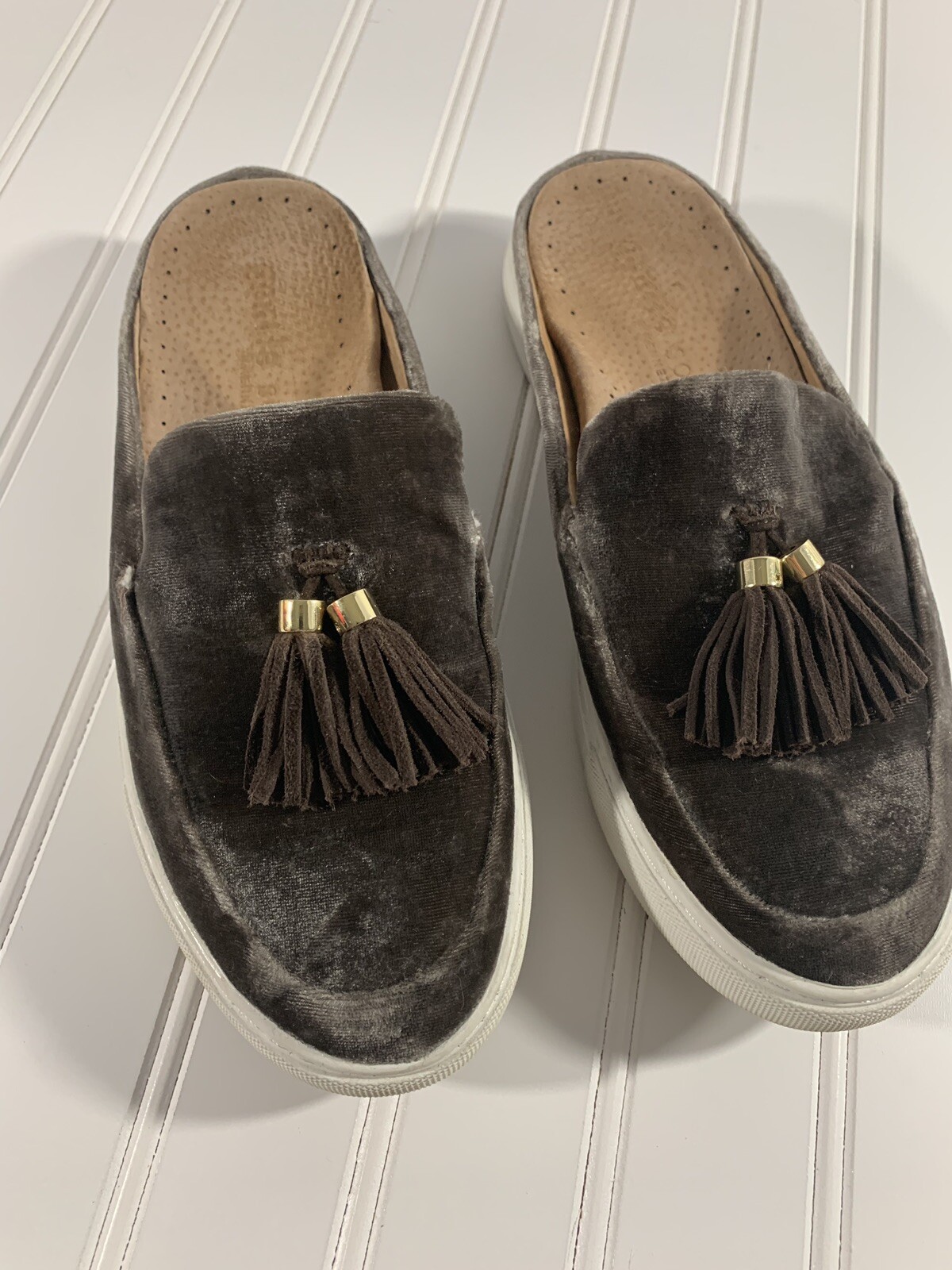 Gentle Souls Kenneth Cole Rory Womens 