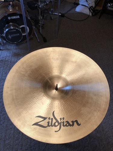 Zildjian 18” A Medium Thin Crash