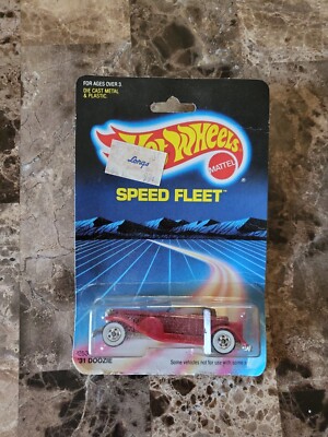 1986 Hot Wheels Speed Fleet  31 Doozie Maroon White Walls 1/64 