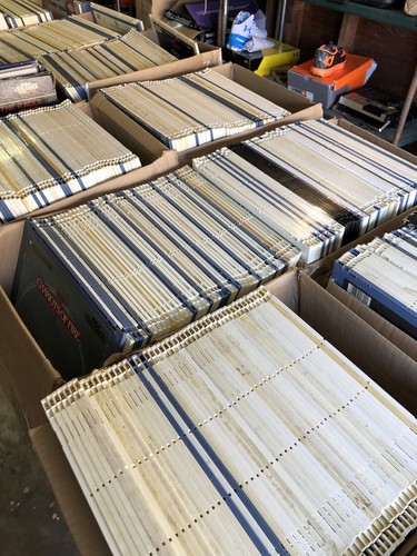 Vintage Huge Lot of 963 CED CAPACITANCE ELECTRONIC DISCS (CED)