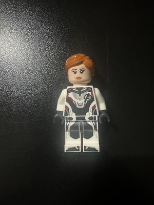 LEGO Black Widow Minifigure Marvel Super Hero Endgame White Jumpsuit 76126