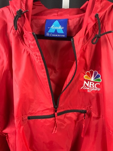 NBC Television New York Peacock Pullover Windbreaker Hooded Jacket Acadia