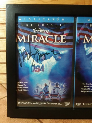 ????MIRACLE ON ICE?JIM CRAIG & MIKE ERUZIONE? framed signed miracle Dvds COA????
