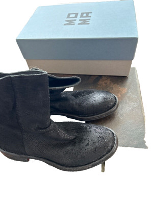 Moma made in Italy lady's black leather ankle shoes sz 7 
