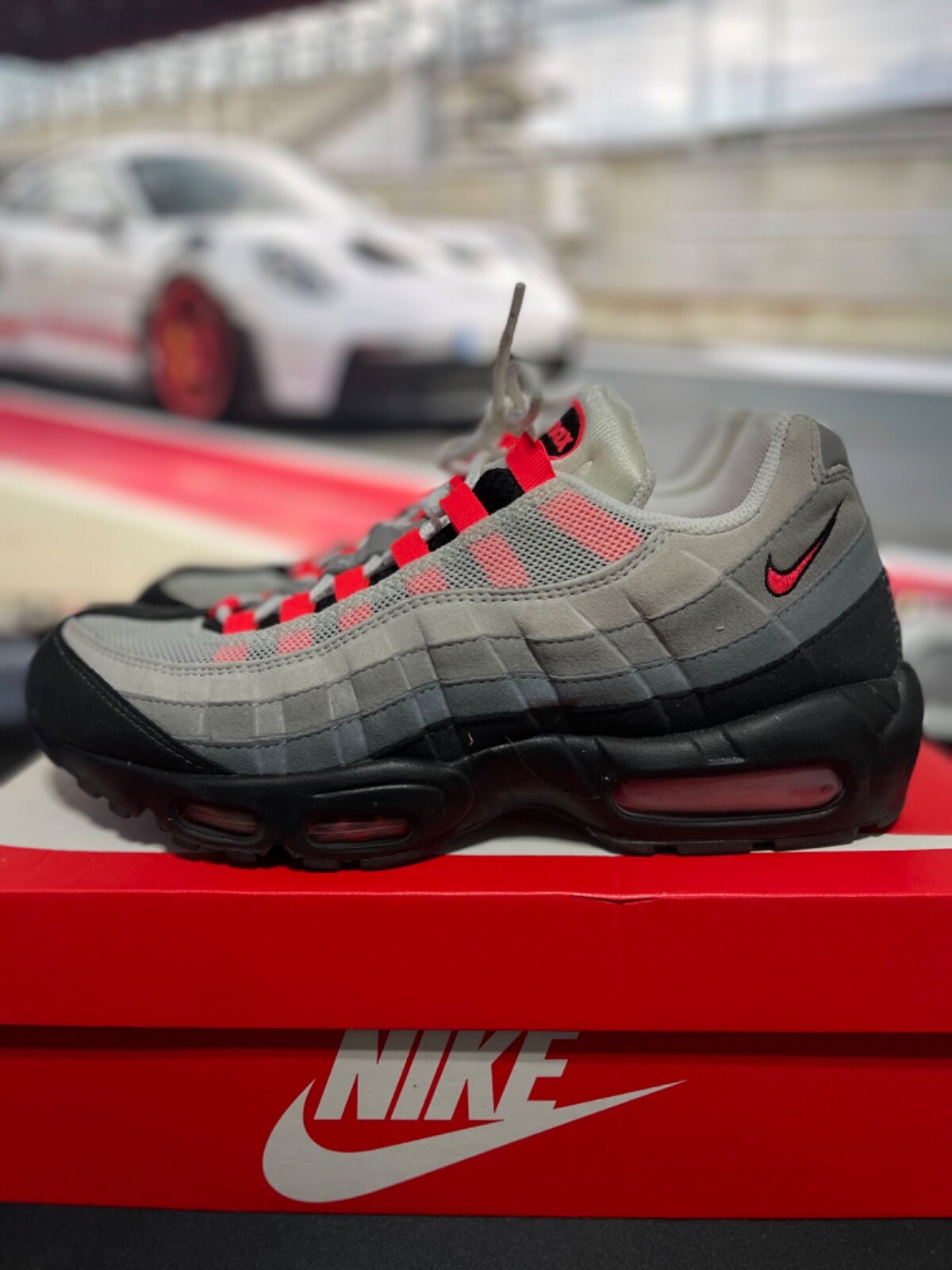 Nike Air Max 95 Solar Red 609048-106 Size 10 (2018) | eBay Nike Air Max 95 Solar Red 609048-106 Size 10 (2018) | eBay