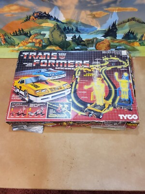 TYCO TRANSFORMERS ELECTRIC RACING SET SLOT CAR SET 6211, OB