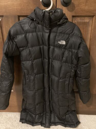Women's Black North Face 600 Goose Down Long Hood Parka Coat Women's Black North Face 600 Goose Down Long Hood Parka Coat