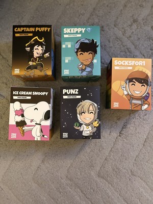Youtooz Figure Lot