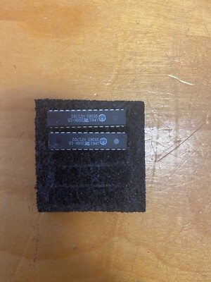 United micro UM61M256K-15 28PIN cmos sram