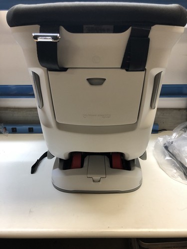 Britax Boulevard ClickTight ARB Convertible Car Seat