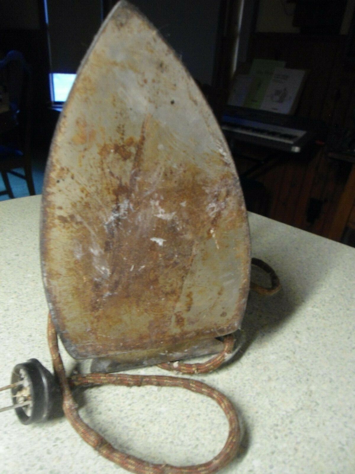 Vintage Electric Iron Wooden Handle The Royal Electric Company Stand Attached