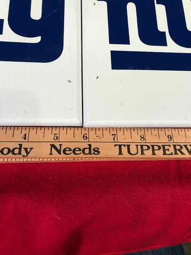 New York Giants Tabletop Cornhole Game