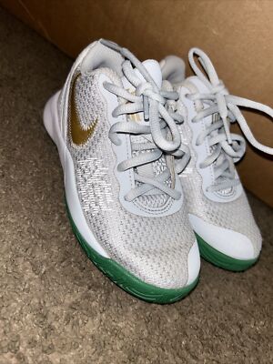 Nike Kyrie Irving Flytrap 2 Low White With Green N Gold Sz 10.5 C Mavs Mavericks