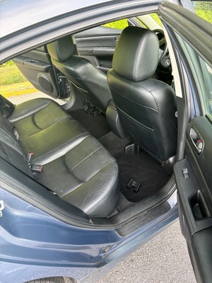 image 4 of interior