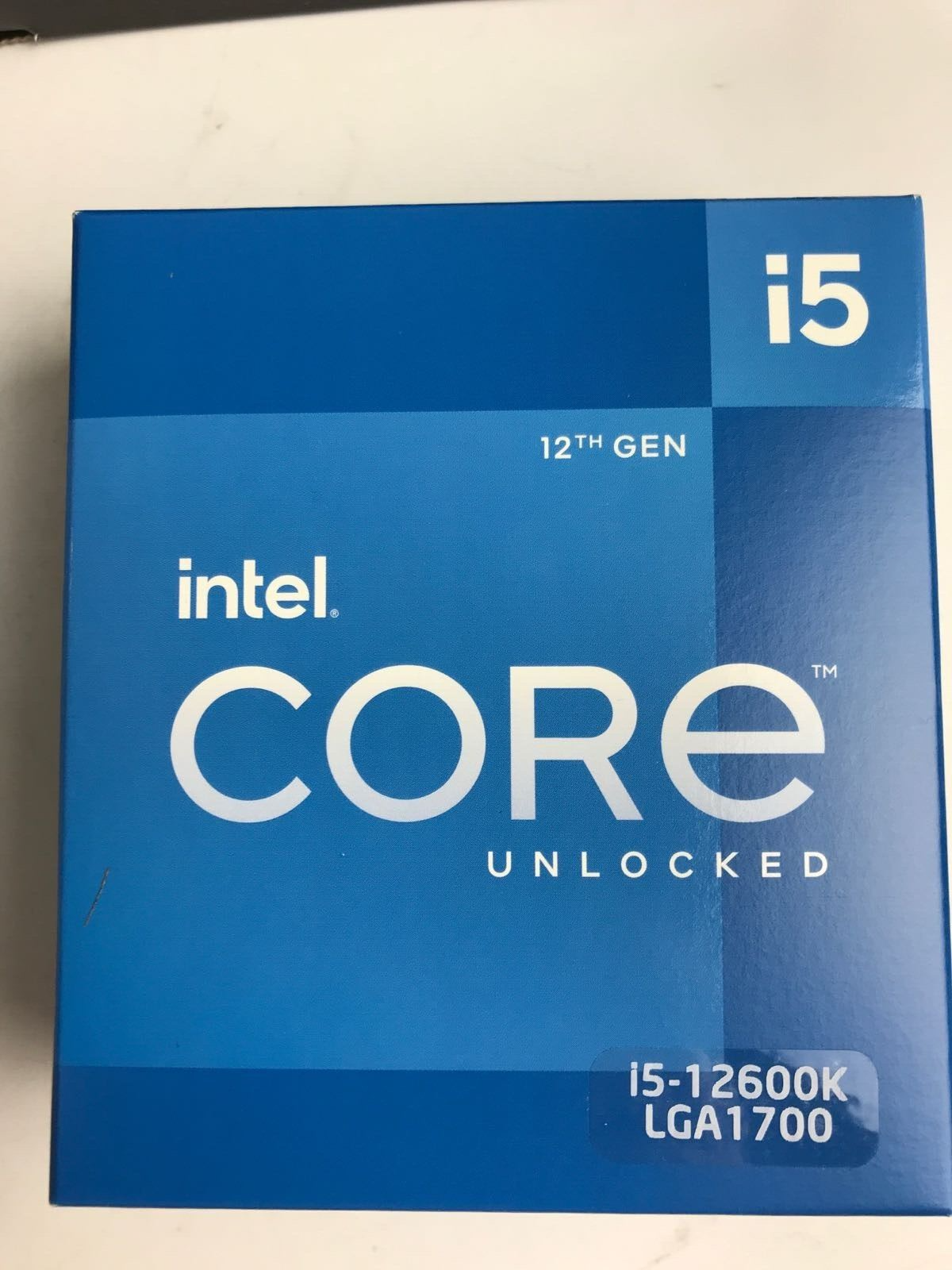 Intel Core i5-12600K - Core i5 12th Gen Alder Lake 10-Core