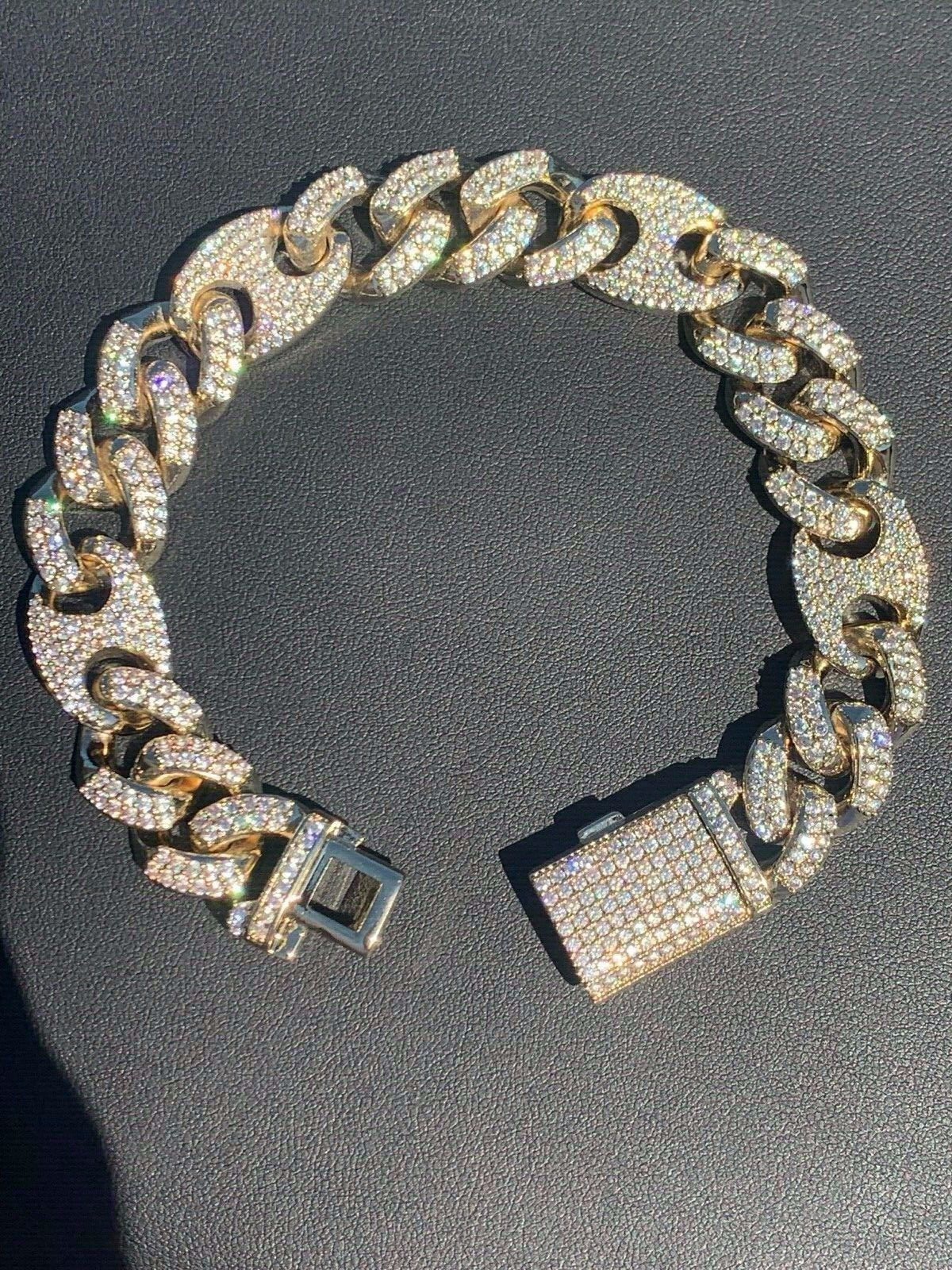 gucci link bracelet diamond
