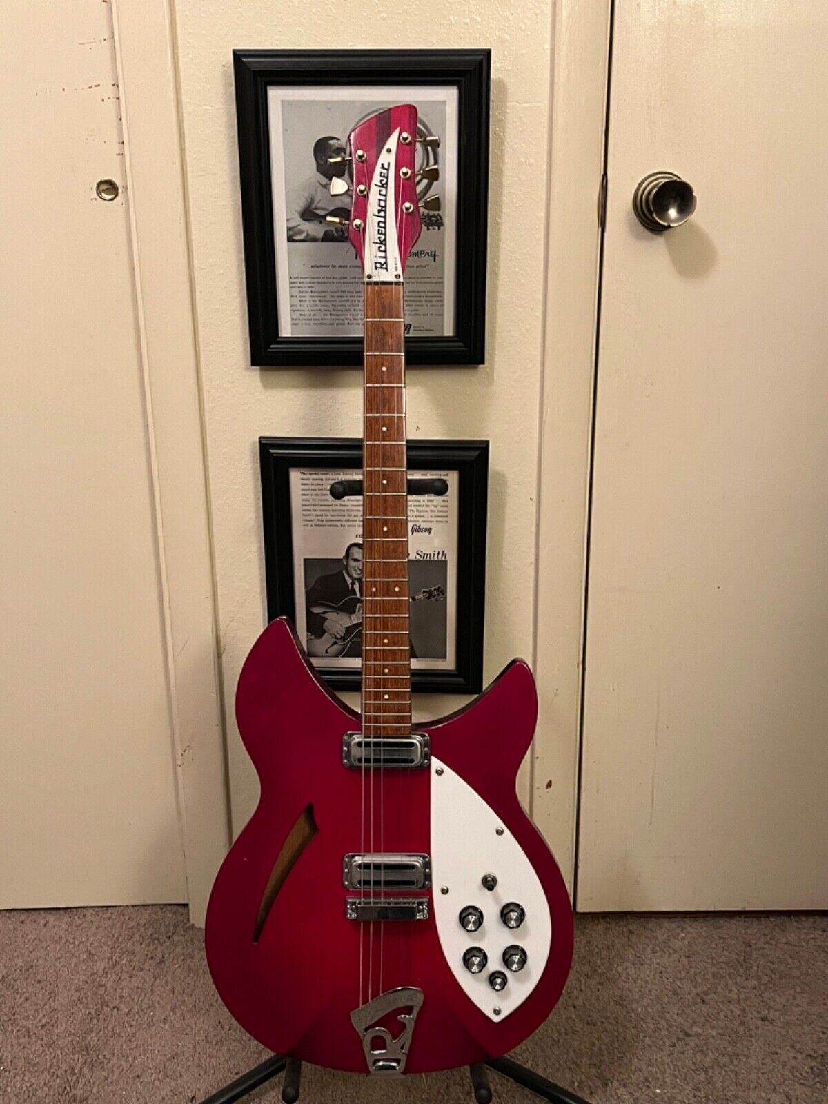 Rickenbacker 330 FG 6 String Electric Guitar - Red 1966 Rickenbacker 330 FG 6 String Electric Guitar - Red 1966