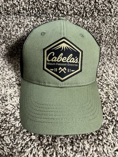 Cabelas / Bass Pro Shops Hat Logo Mesh Fishing Hunting Trucker Cap Snapback