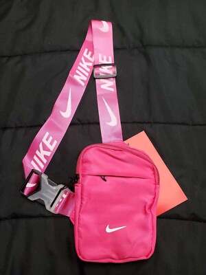 Chest bag nike cheap