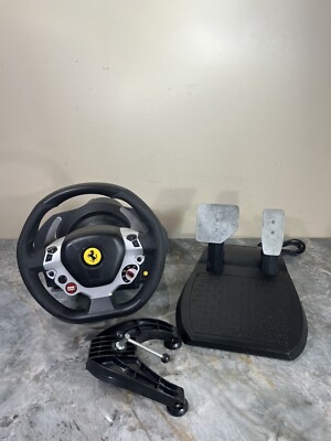Thrustmaster TX Racing Wheel Ferrari 458 Italia Edition Xbox & PC + Pedals