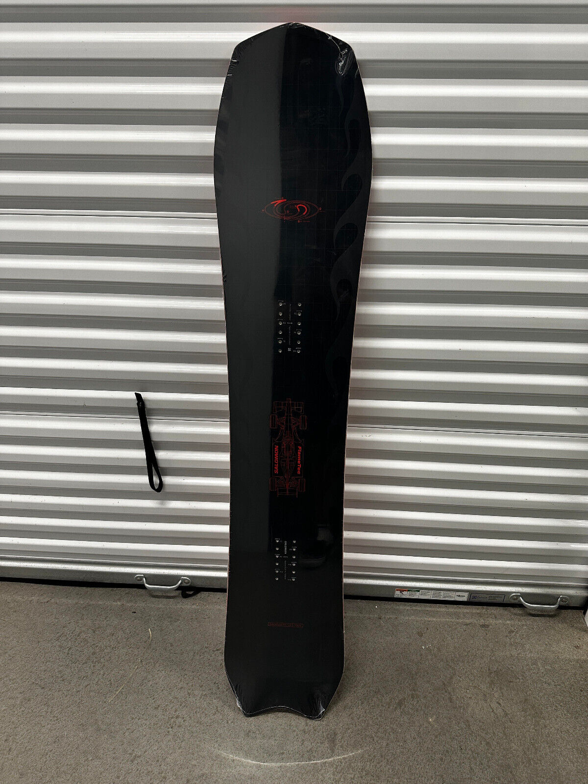 Salomon Dancehaul 154cm Limited Edition Flametec Snowboard Salomon Dancehaul 154cm Limited Edition Flametec Snowboard