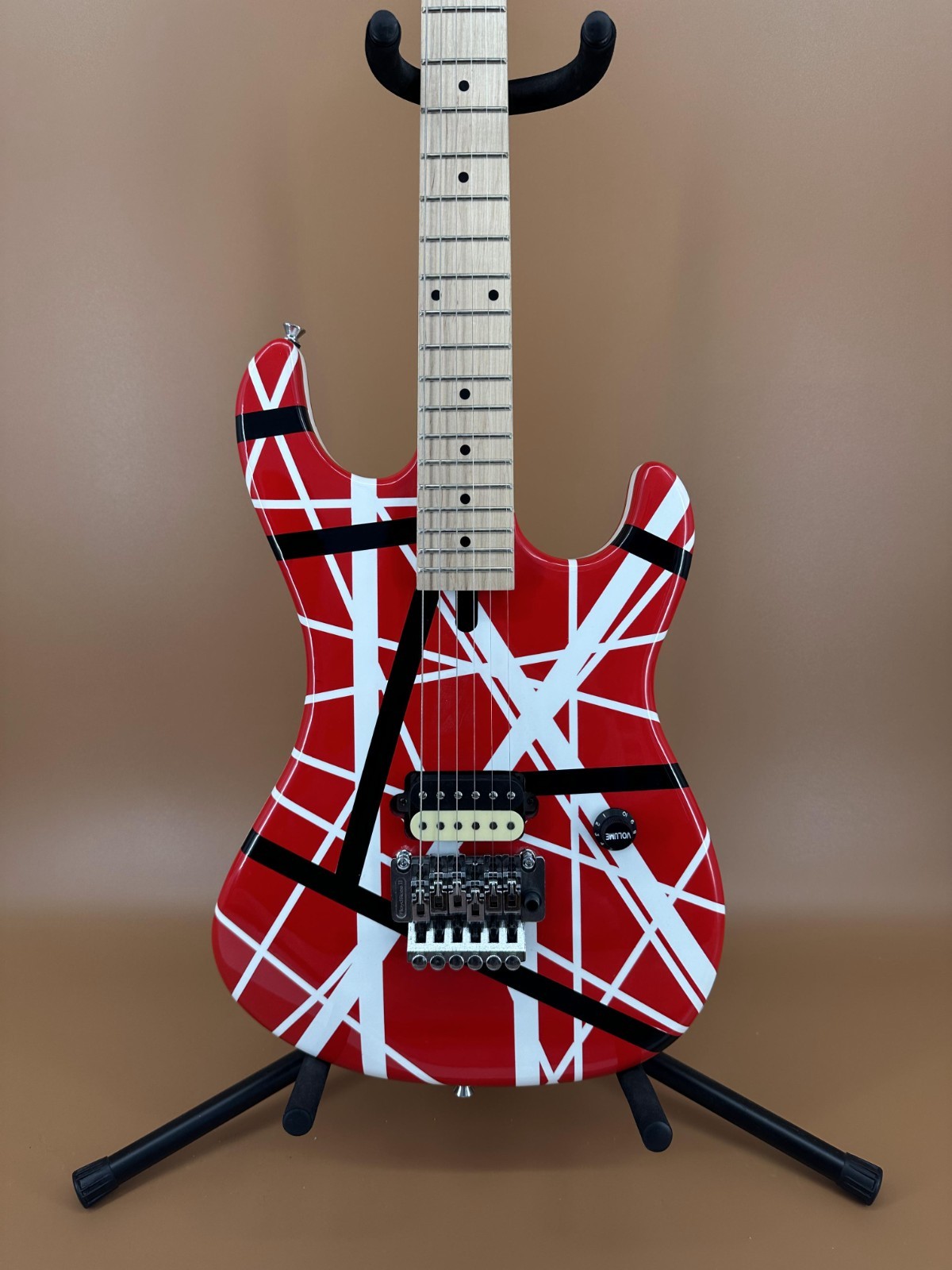 ギター Kramer 5150 van halen baretta Kramer 5150 | Specifications