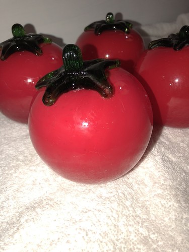 Lot of 4 Murano Style Hand blown Glass Vegetables Red Tomato Tomato’s