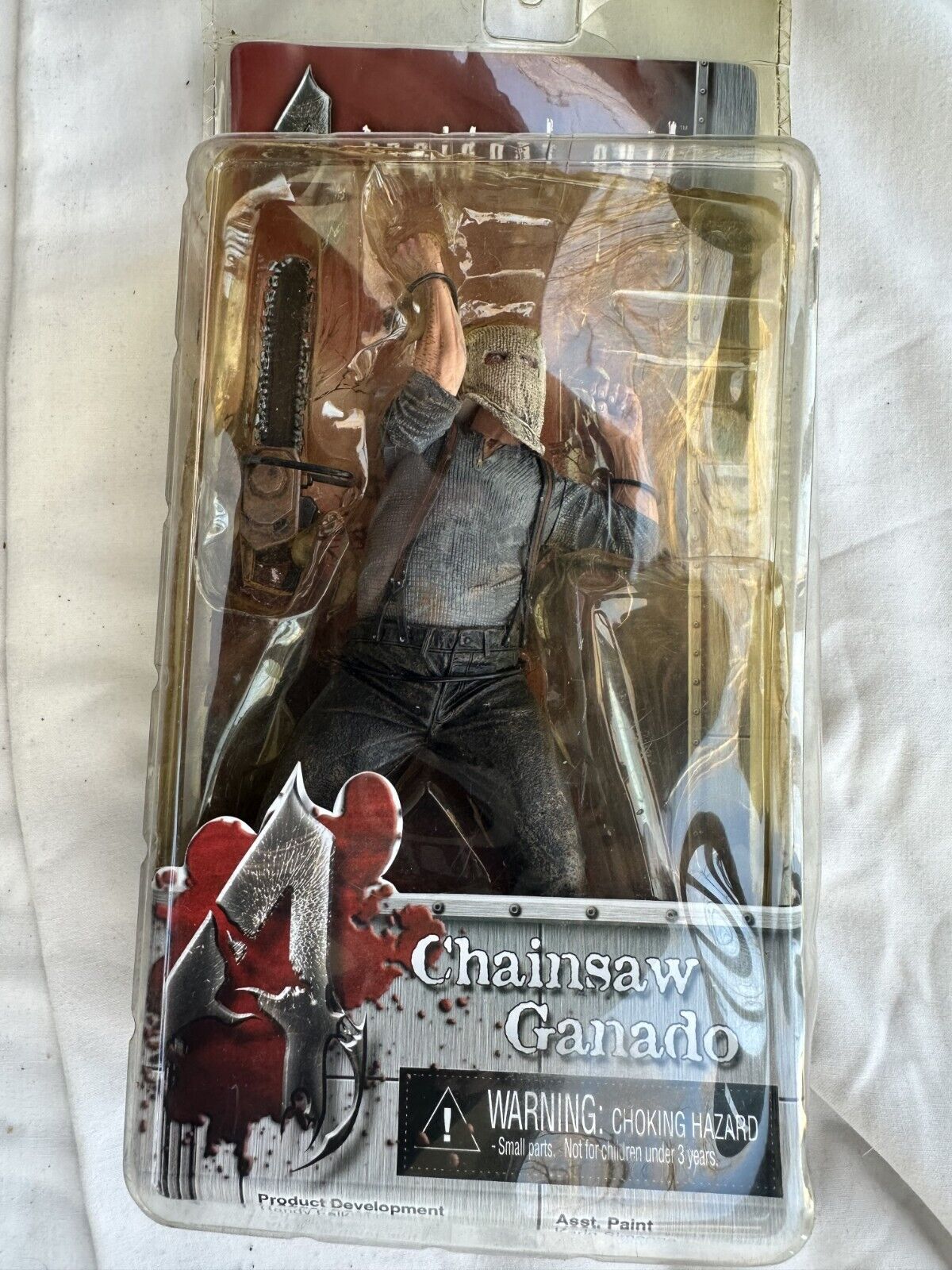 New NECA Resident Evil 4 Series 1 Chainsaw Ganado Figure New NECA Resident Evil 4 Series 1 Chainsaw Ganado Figure