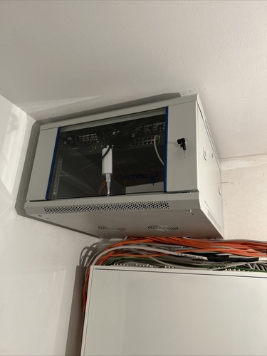 Zdjęcia przedmiotu od zweryfikowanego kupującego